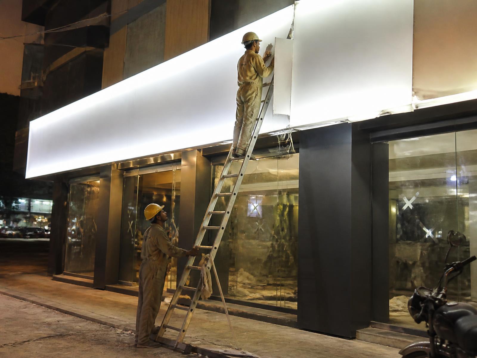 Outdoor Signage Manufacturing