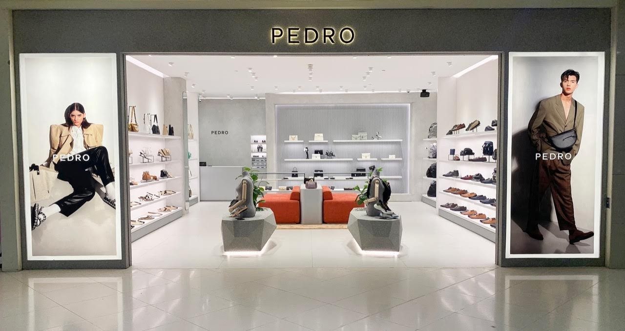 Pedro — installation photograph